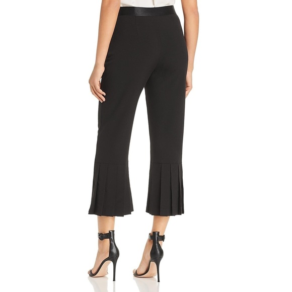 💕HP💕Le Gali flared black cropped dress pants - Picture 2 of 12